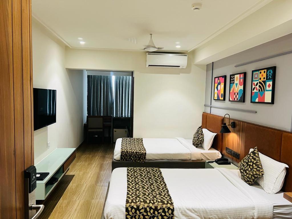 The Lemon Grass Hotel Gandhinagar Eksteriør bilde