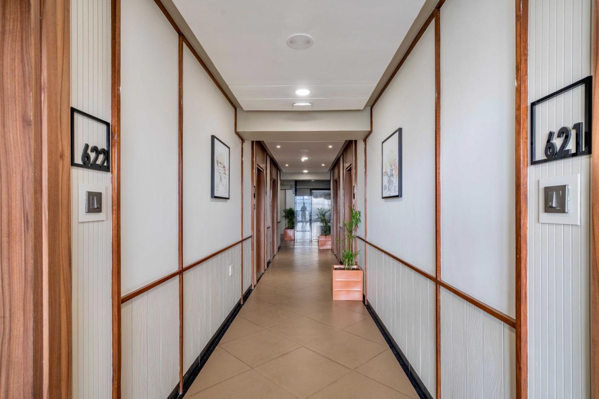 The Lemon Grass Hotel Gandhinagar Eksteriør bilde