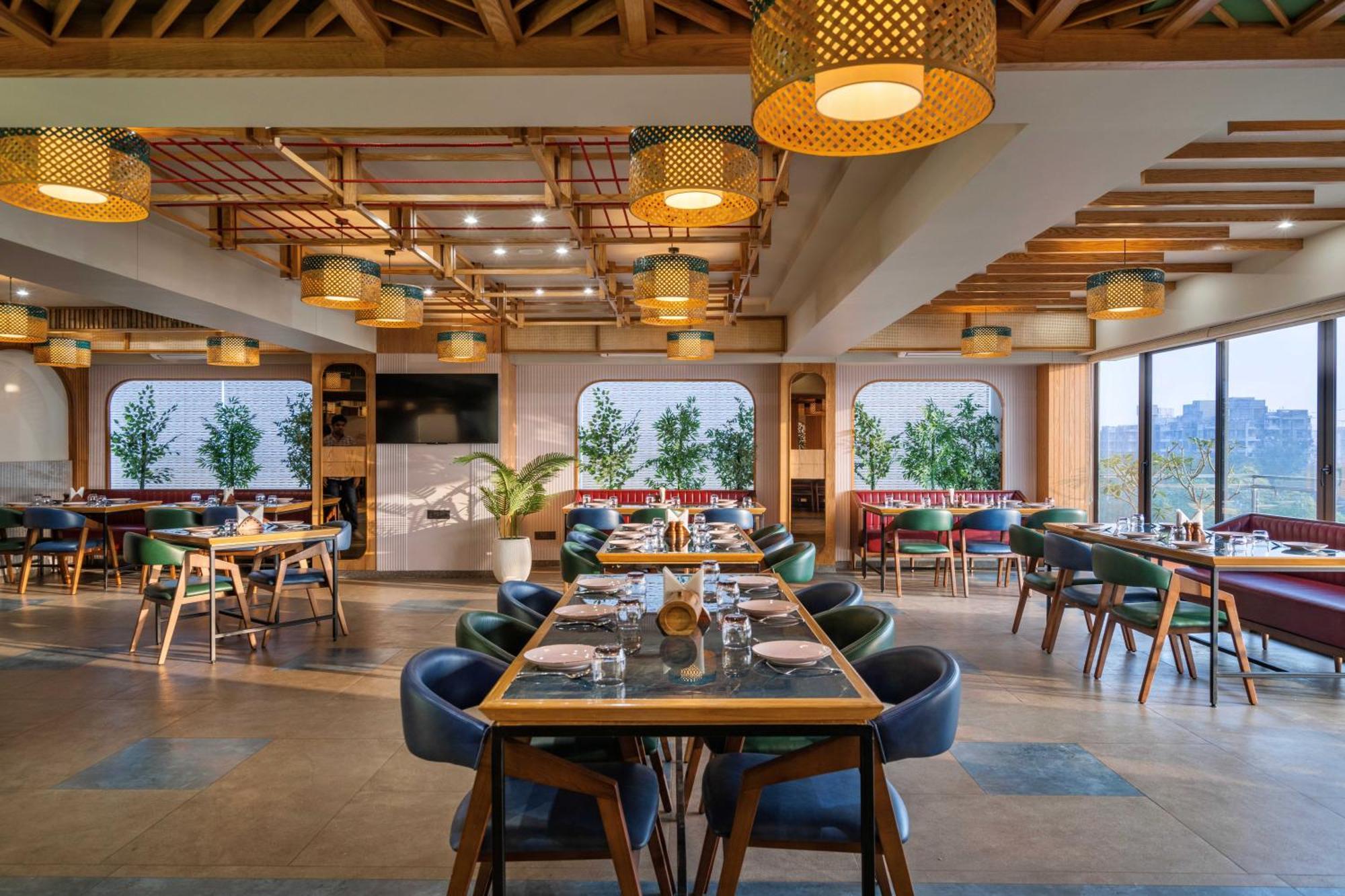 The Lemon Grass Hotel Gandhinagar Eksteriør bilde